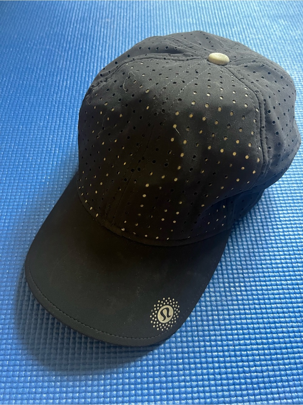 lululemon athletica Black Perforated Performance Hat